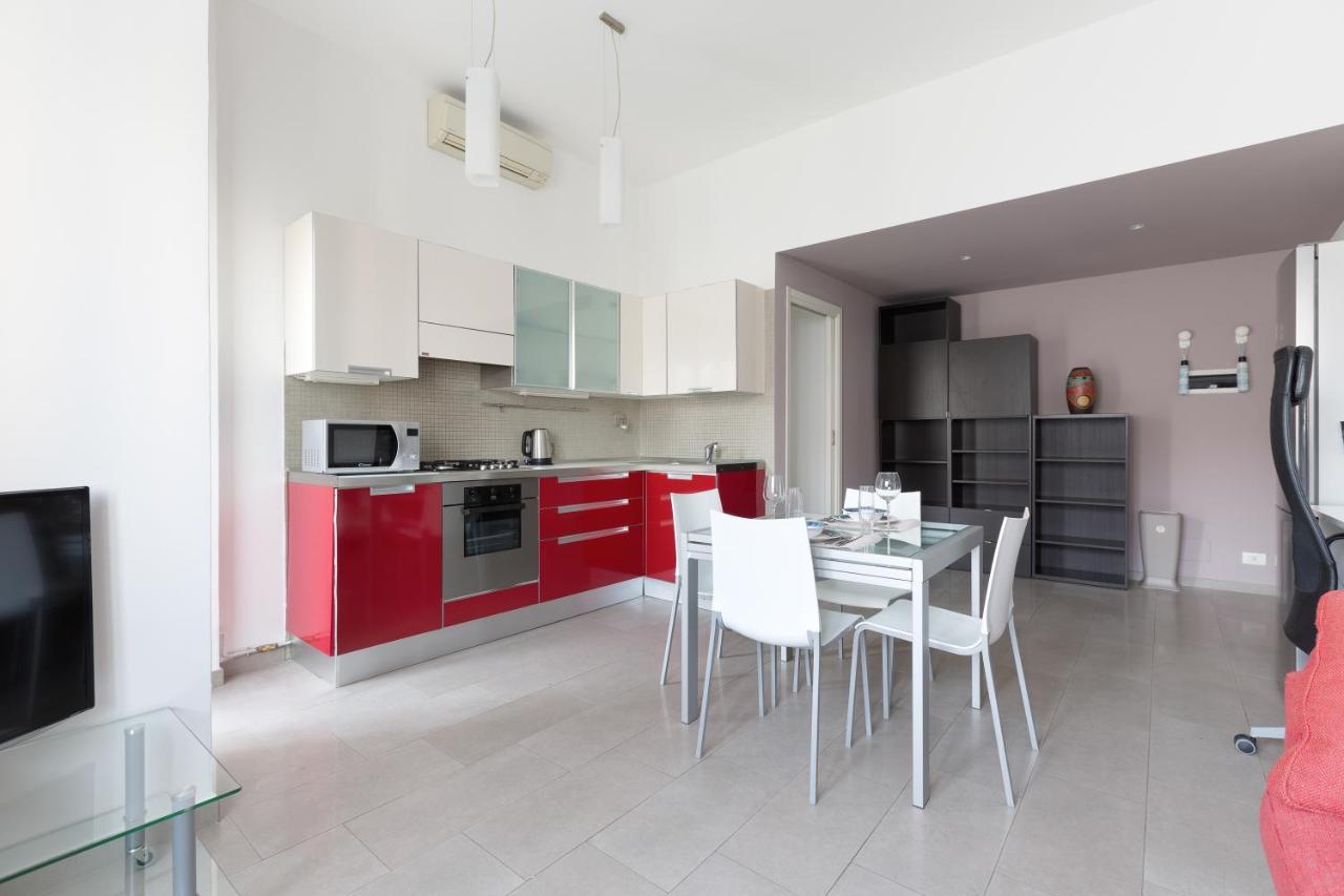 Apartment Cozy Apt With Balcony - Mm2 Sant'agostino Milan
